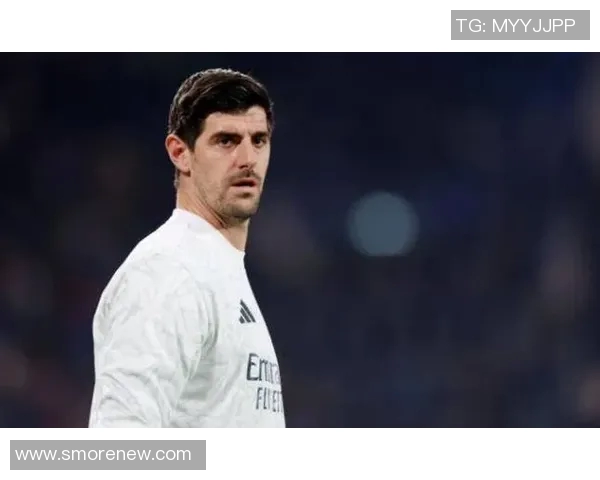 库尔图瓦的传奇之路：从青涩门将到世界级守护神的成长历程